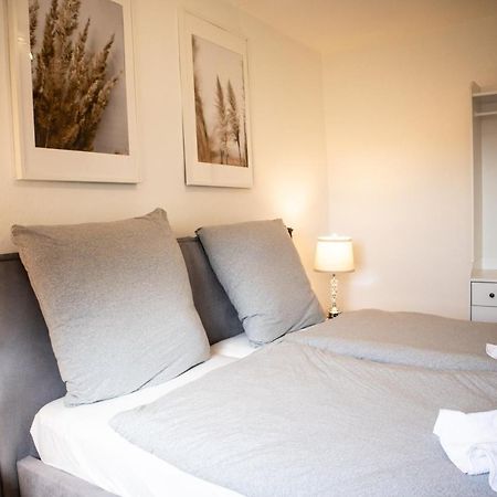 Wohnung Fuer 4 Gaeste In Laatzen Messe- Und Citynah Hannover Exterior photo