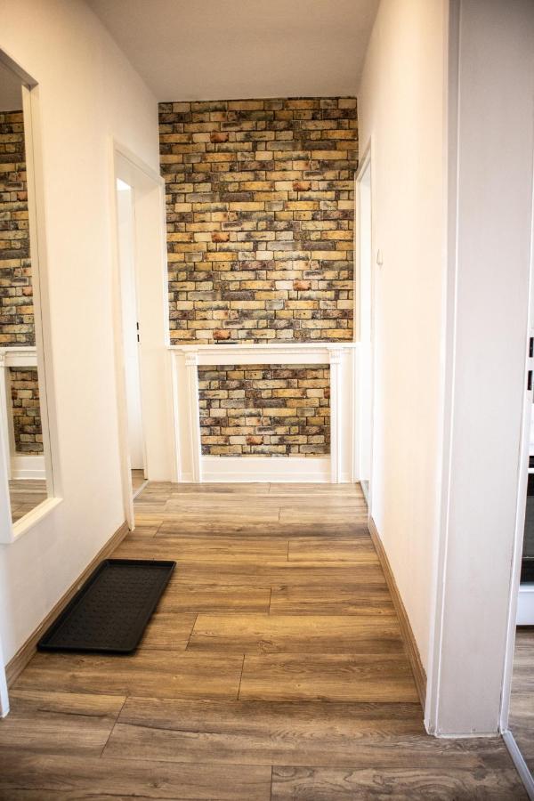 Wohnung Fuer 4 Gaeste In Laatzen Messe- Und Citynah Hannover Exterior photo